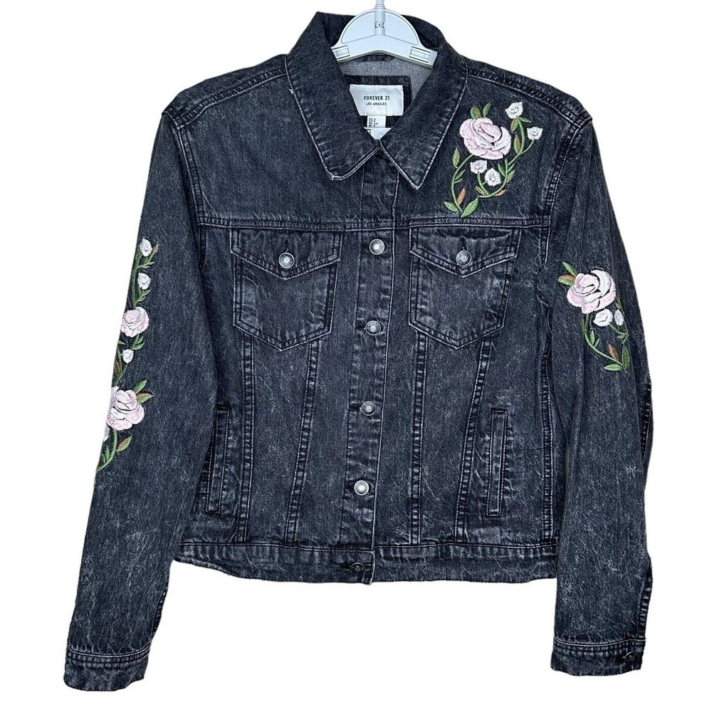 Forever 21 Jean Jacket Womens Small Black Denim Pockets Floral Embroidery Button